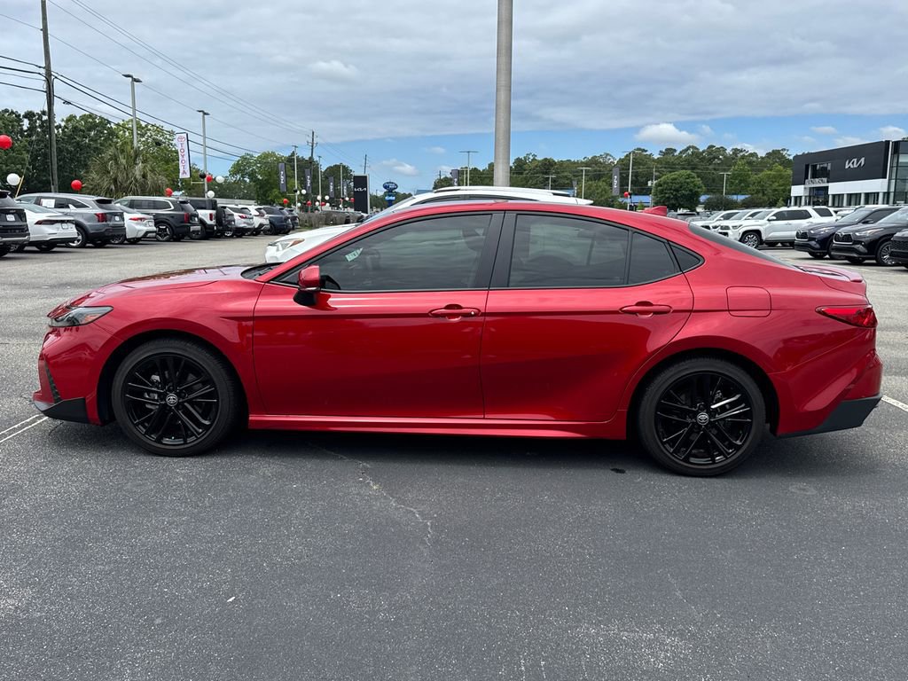 Used 2025 Toyota Camry SE w/ Multimedia Upgrade Package FWD image 6