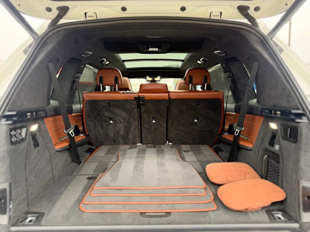 Certified 2023 BMW X7 xDrive40i w/ Premium Package image 6
