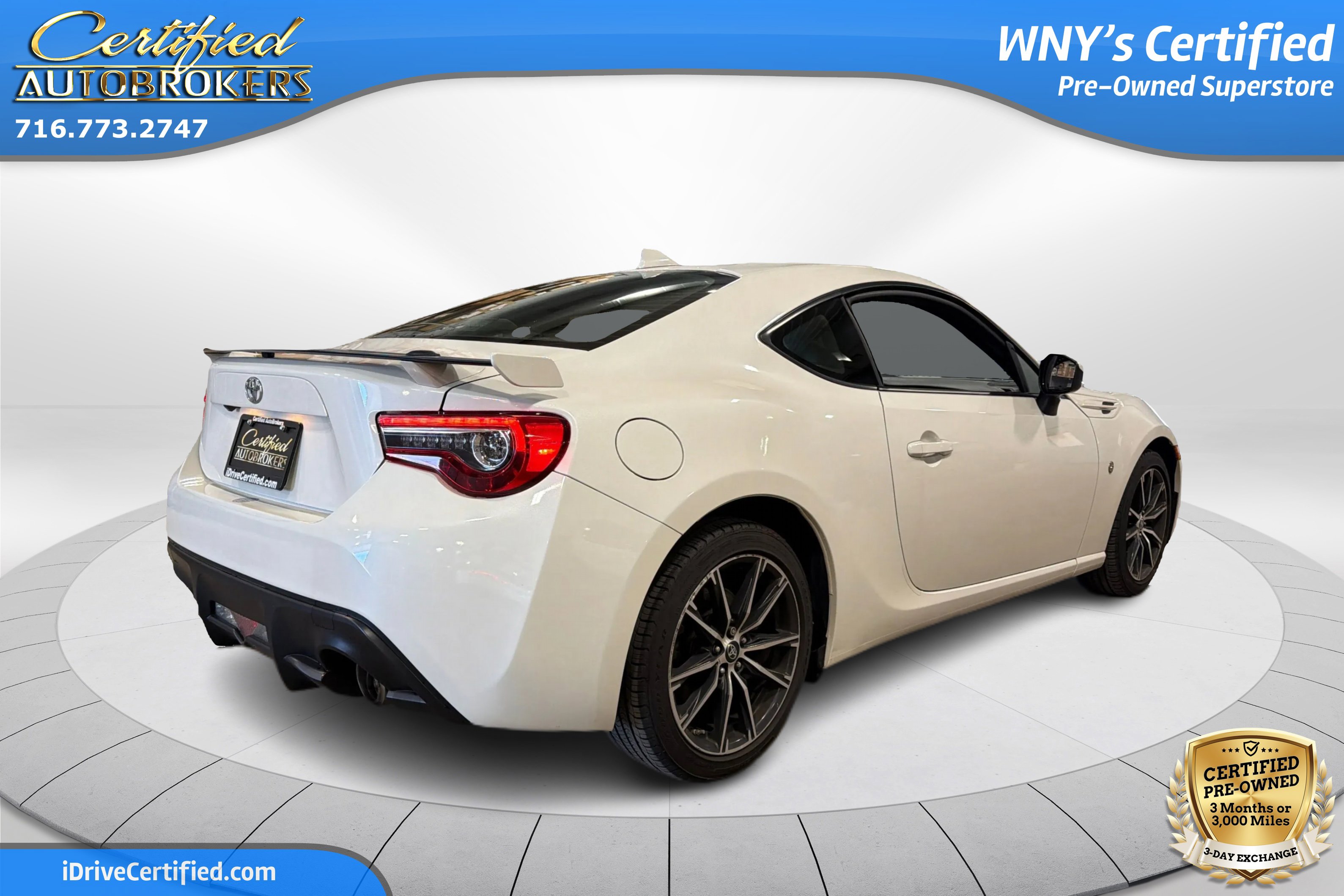 Used 2019 Toyota 86 RWD image 6