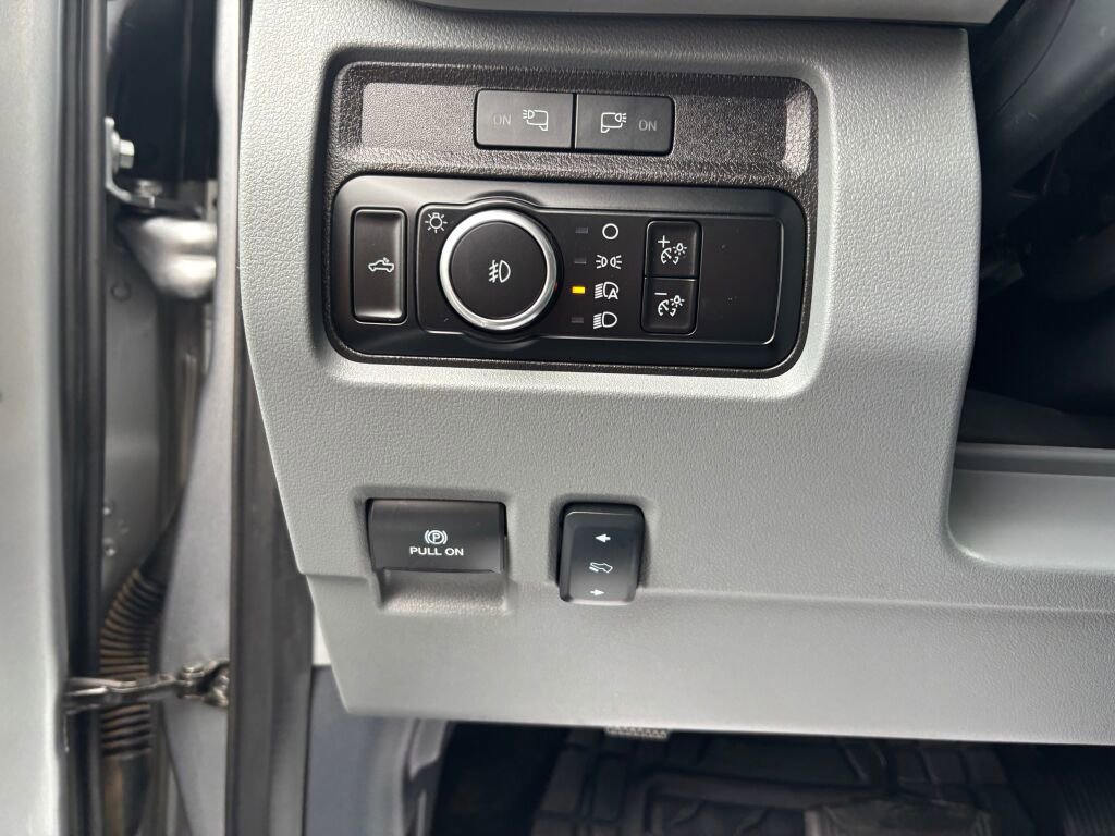 Used 2024 Ford F450 XLT w/ 360-Degree Camera Package image 20