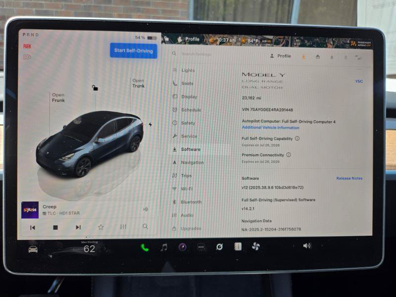 Used 2024 Tesla Model Y Long Range AWD/4WD image 2