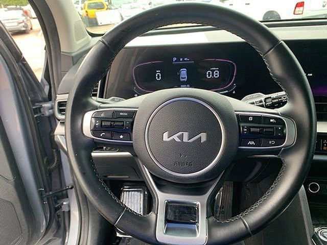 Used 2023 Kia Sportage EX image 25