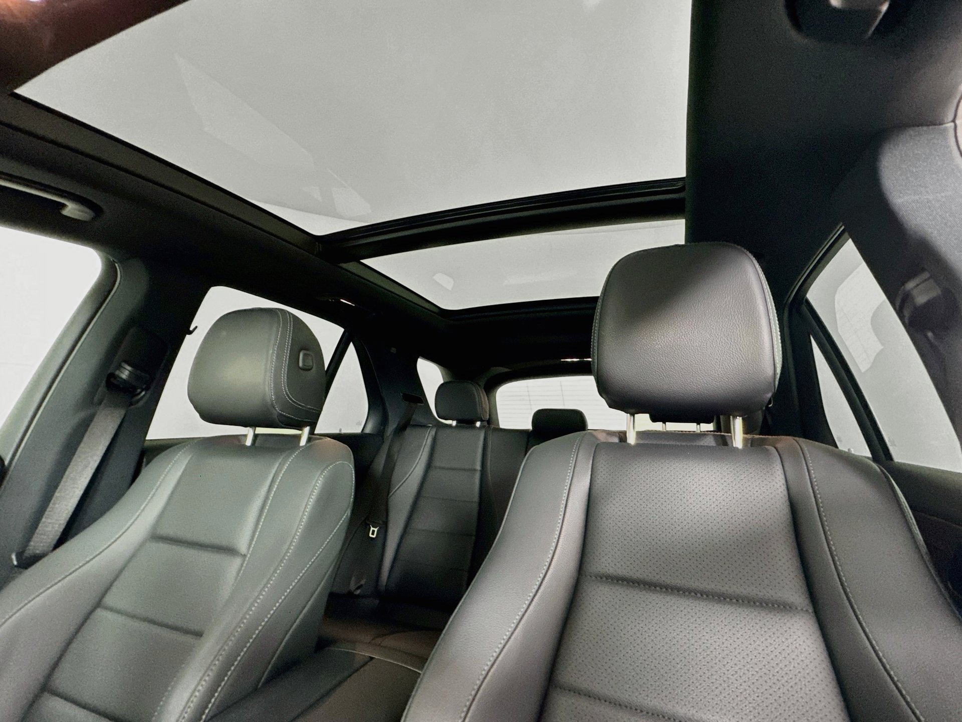 Certified 2025 Mercedes-Benz GLE 350 4MATIC image 24