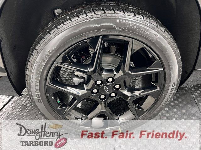 New 2026 Chevrolet Traverse RS w/ LPO, Floor Liner Package FWD image 17