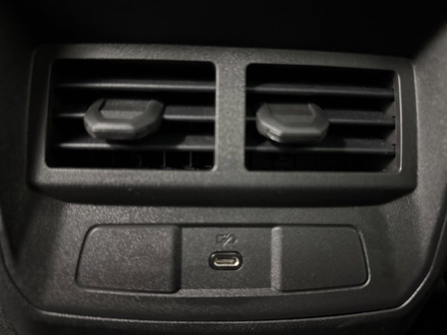 Used 2024 Chevrolet Colorado LT w/ LT Convenience Package image 26