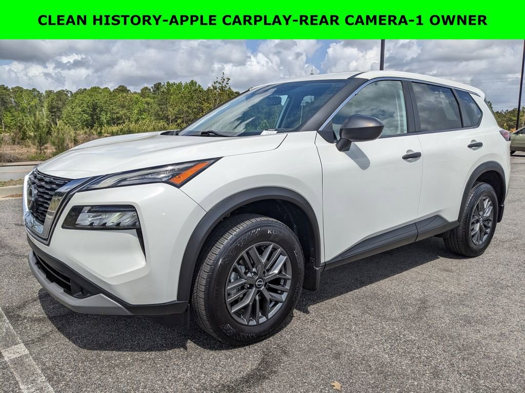 Used 2023 Nissan Rogue S image 1