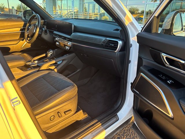Certified 2024 Kia Telluride SX Prestige X-Line AWD/4WD image 11
