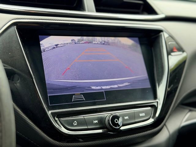 Used 2021 Chevrolet TrailBlazer LT w/ Convenience Package FWD image 13