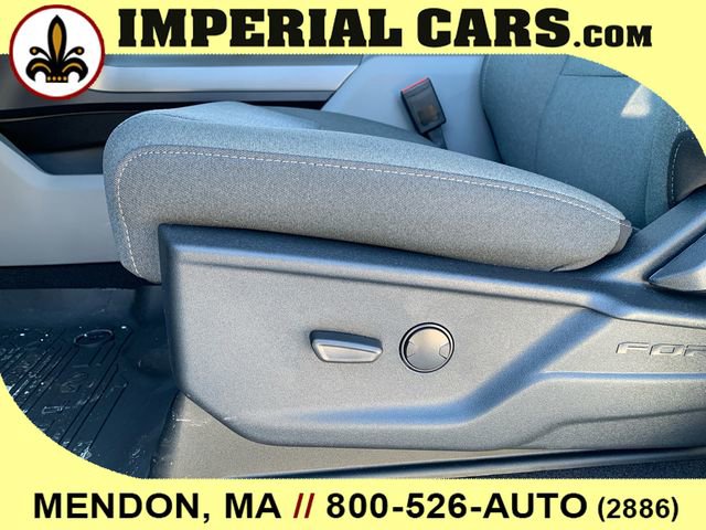 New 2025 Ford F150 Lightning XLT image 37