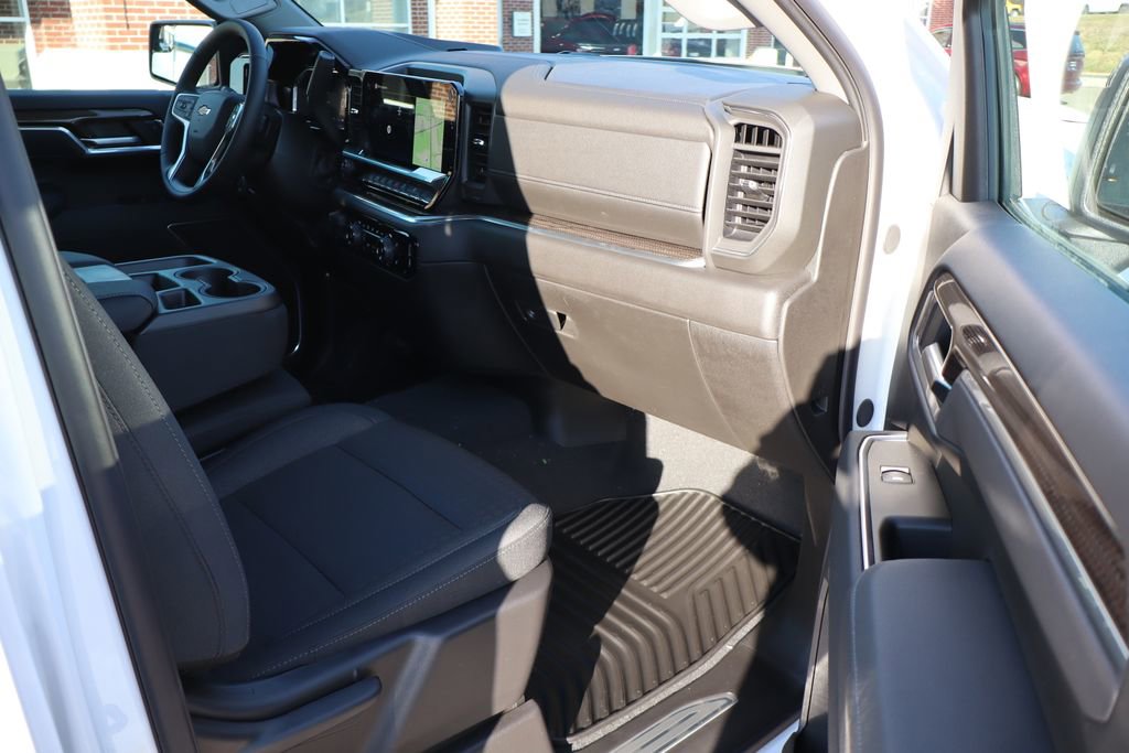 New 2026 Chevrolet Silverado 1500 LT image 43