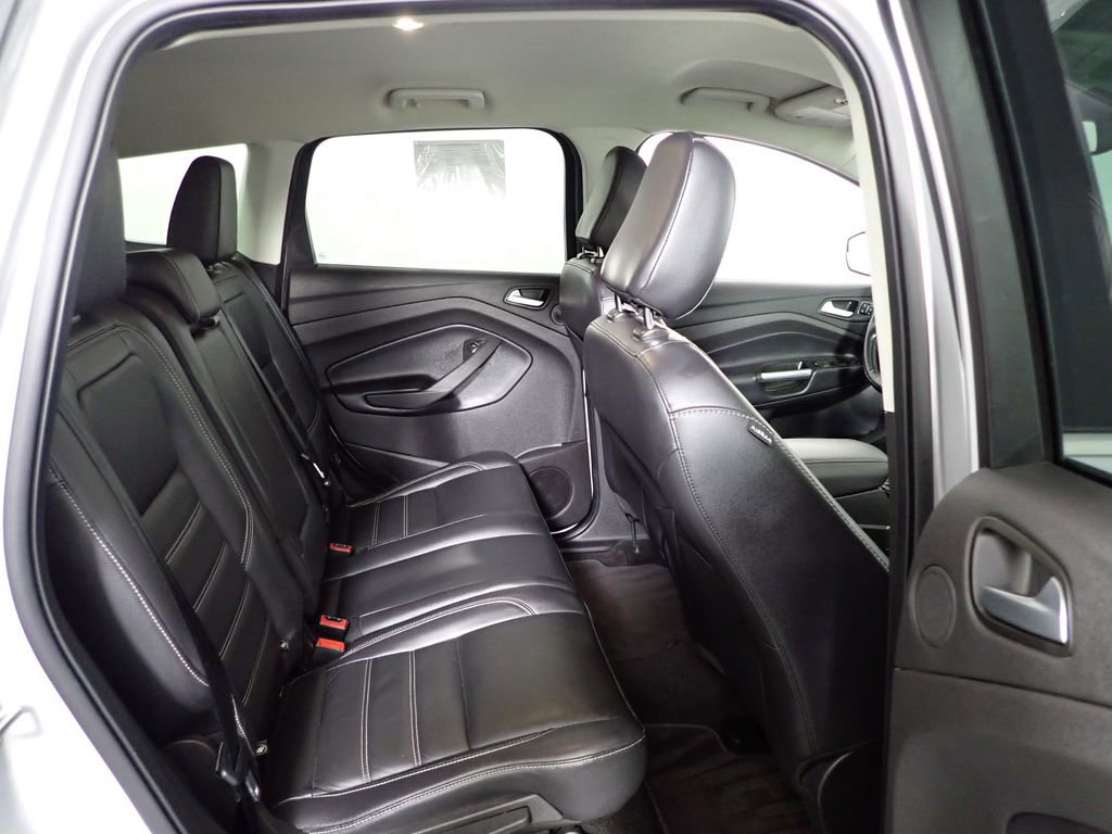 Used 2019 Ford Escape Titanium AWD/4WD image 42