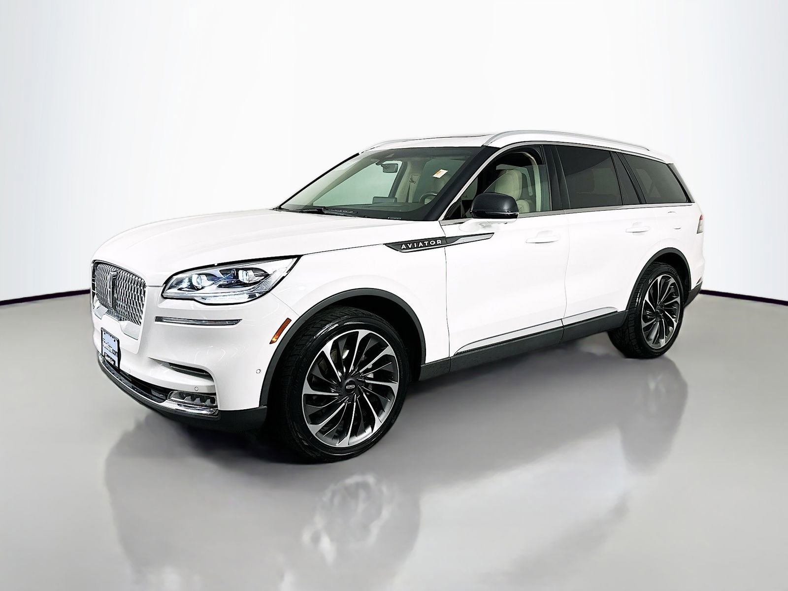 Used 2021 Lincoln Aviator Reserve w/ Equipment Group 201A AWD/4WD image 7