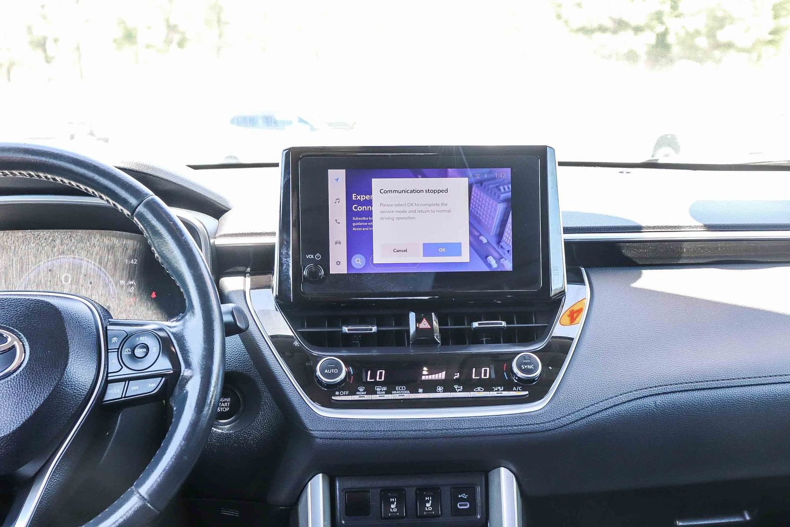 Certified 2024 Toyota Corolla Cross XLE FWD image 16