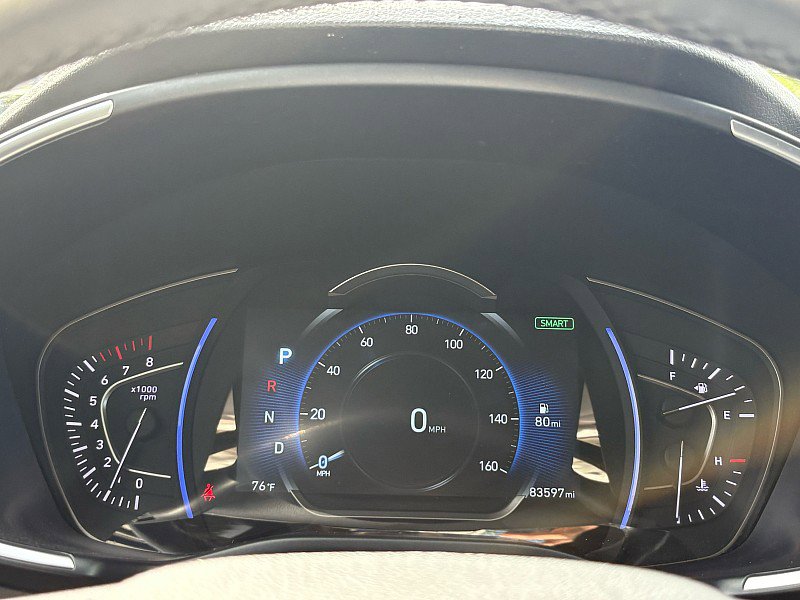 Used 2020 Hyundai Santa Fe Limited image 13