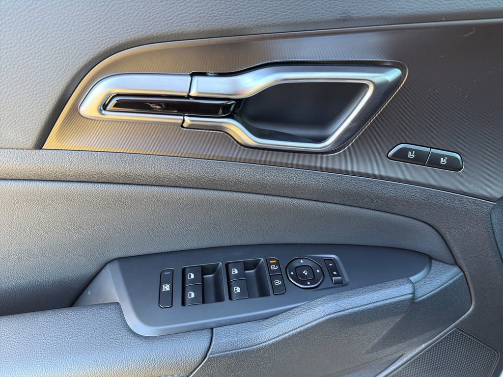 New 2026 Kia Sportage SX image 11