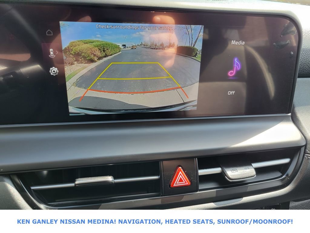 Used 2024 Kia Seltos EX image 28