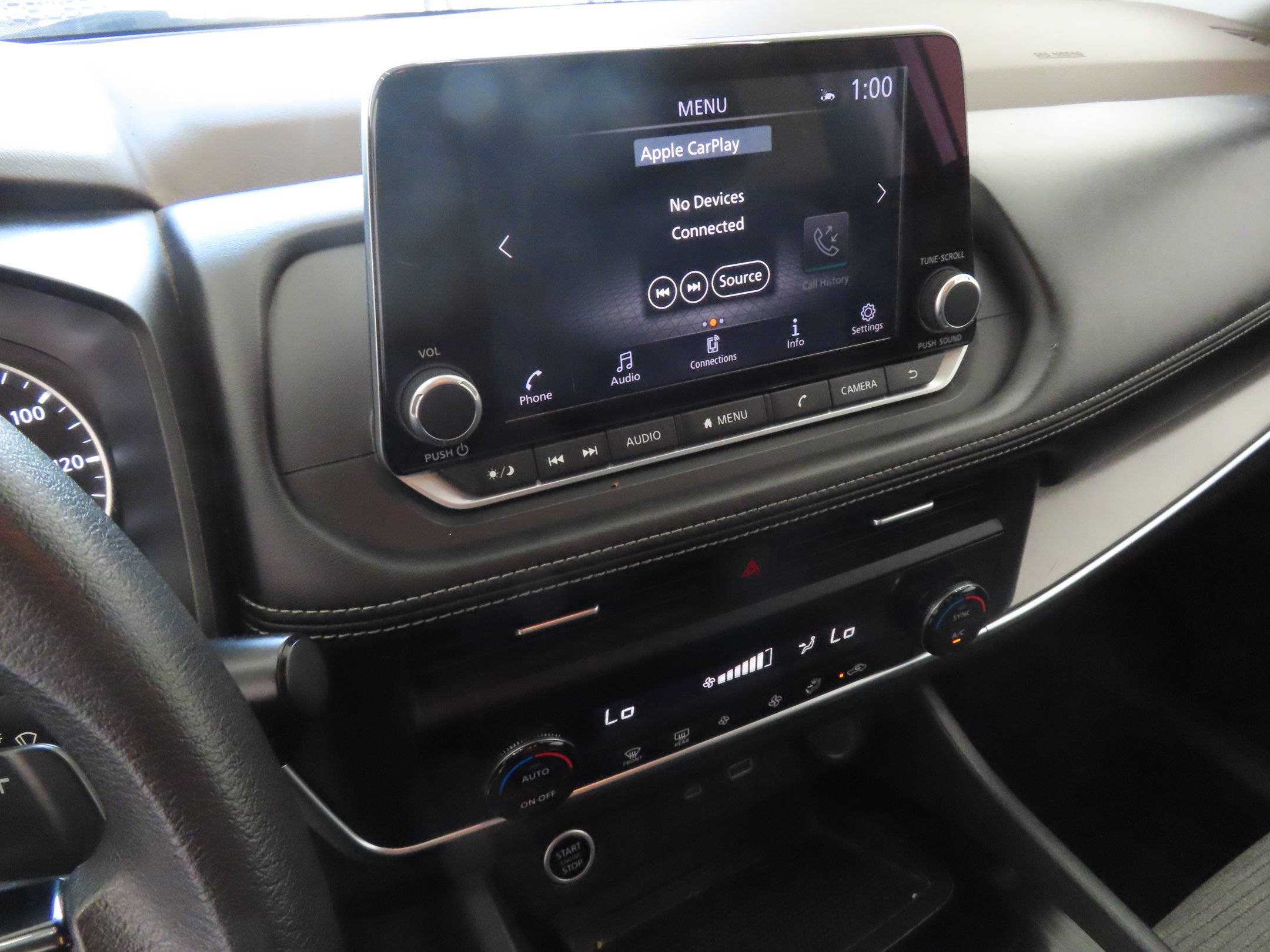 Used 2023 Nissan Rogue SV AWD/4WD image 18