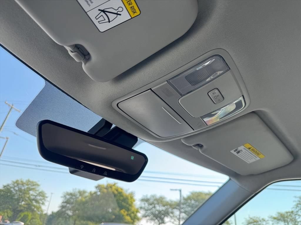 Certified 2025 Kia Soul LX FWD image 25