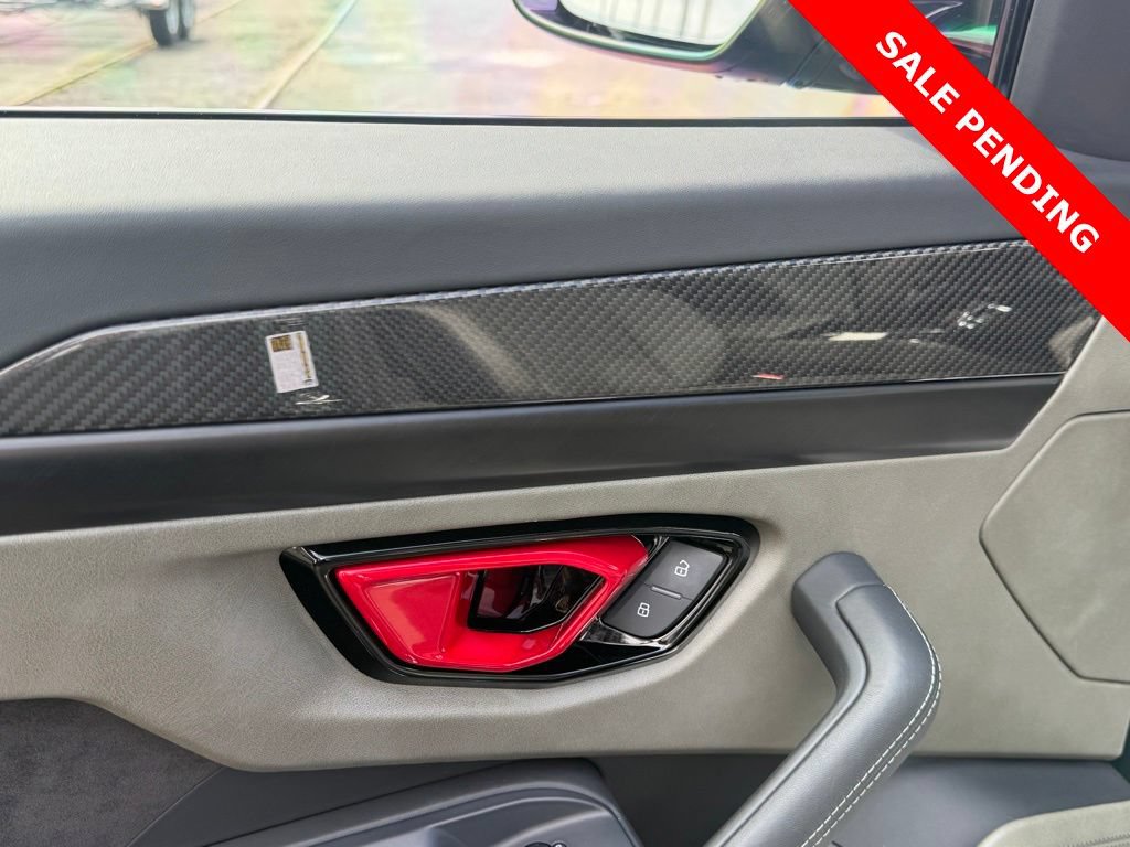 Used 2024 Lamborghini Urus S AWD/4WD image 26