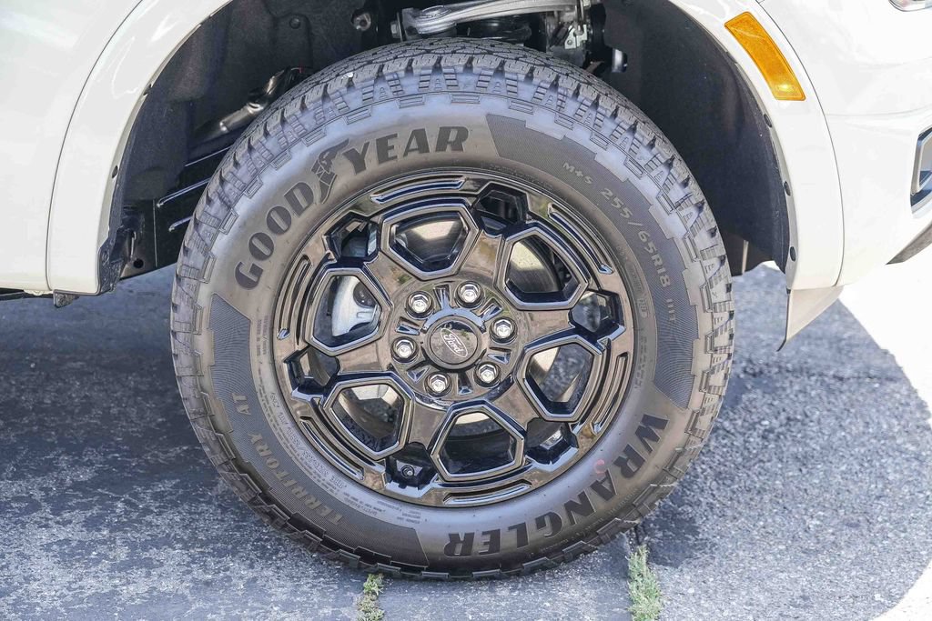 New 2026 Ford Ranger XLT w/ Black Appearance Package RWD image 10