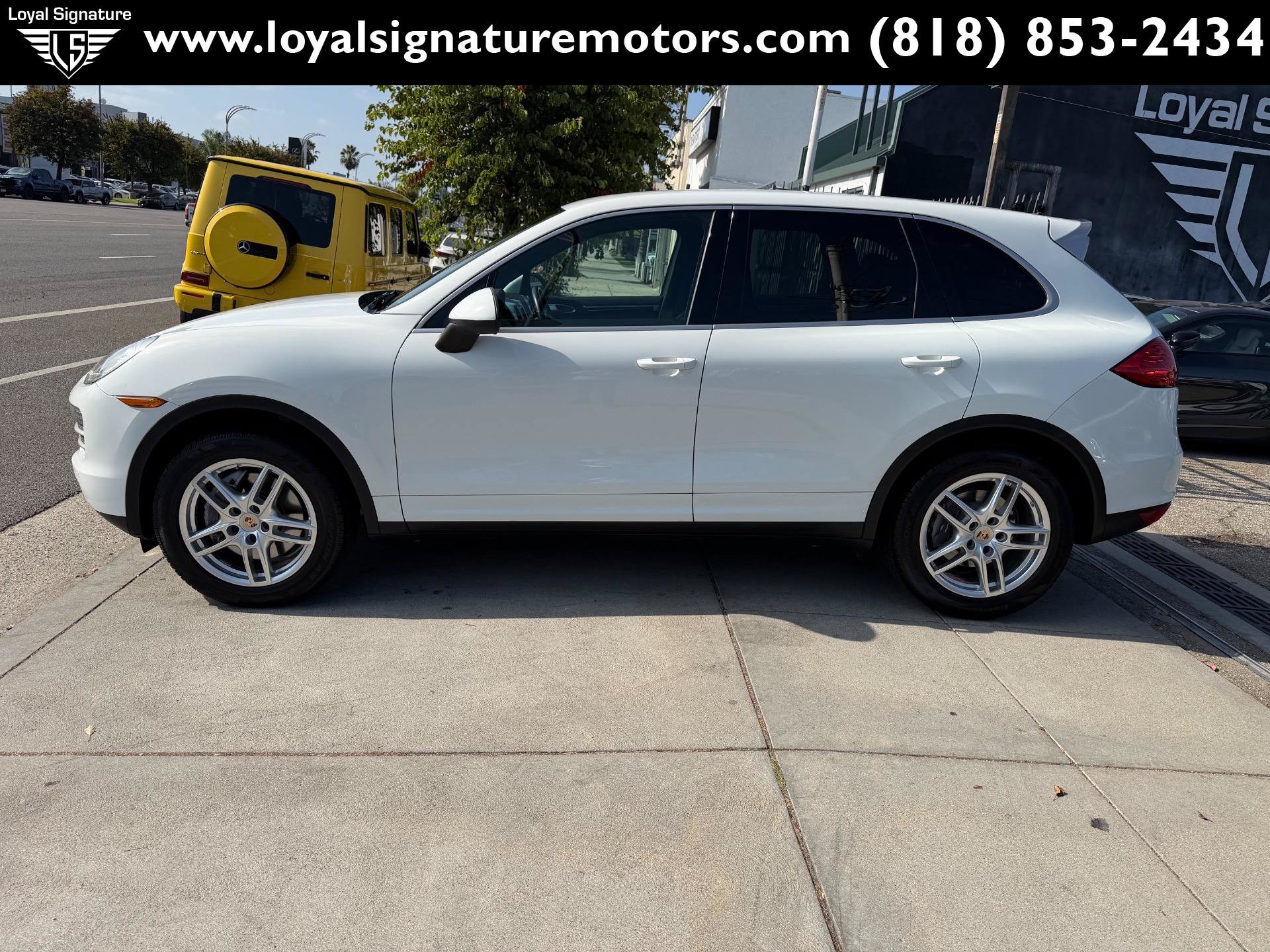 Used 2014 Porsche Cayenne Platinum Edition AWD/4WD image 4