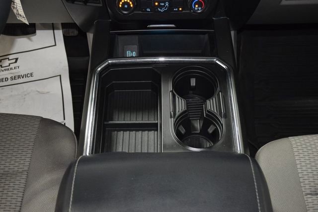 Used 2022 Ford F550 4x4 Crew Cab Super Duty w/ XLT Value Package image 17