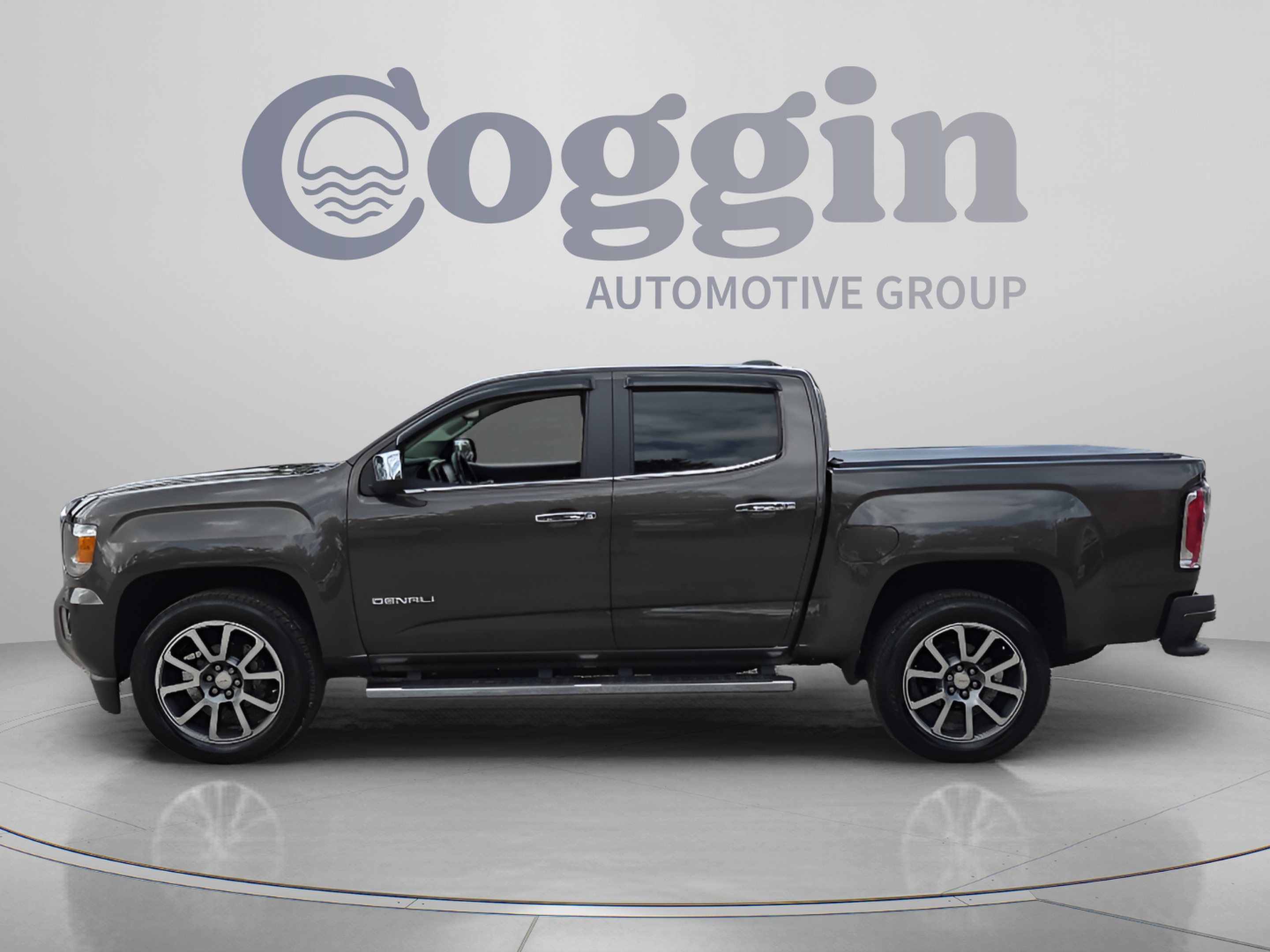 Used 2019 GMC Canyon Denali AWD/4WD image 2