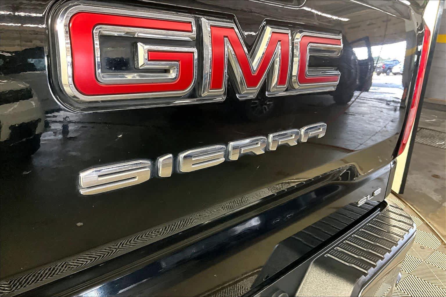 Used 2020 GMC Sierra 1500 SLE w/ Preferred Package AWD/4WD image 30