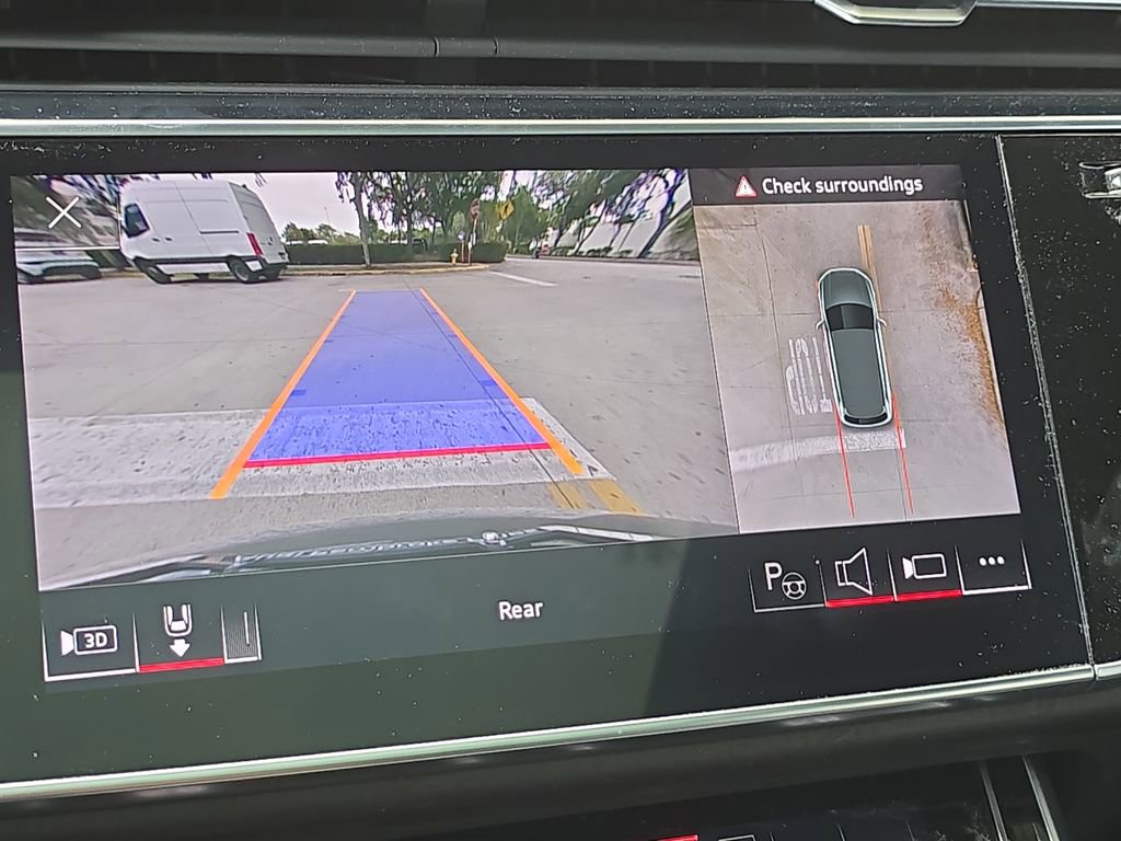 Used 2023 Audi Q7 3.0T Prestige w/ Prestige Package AWD/4WD image 21