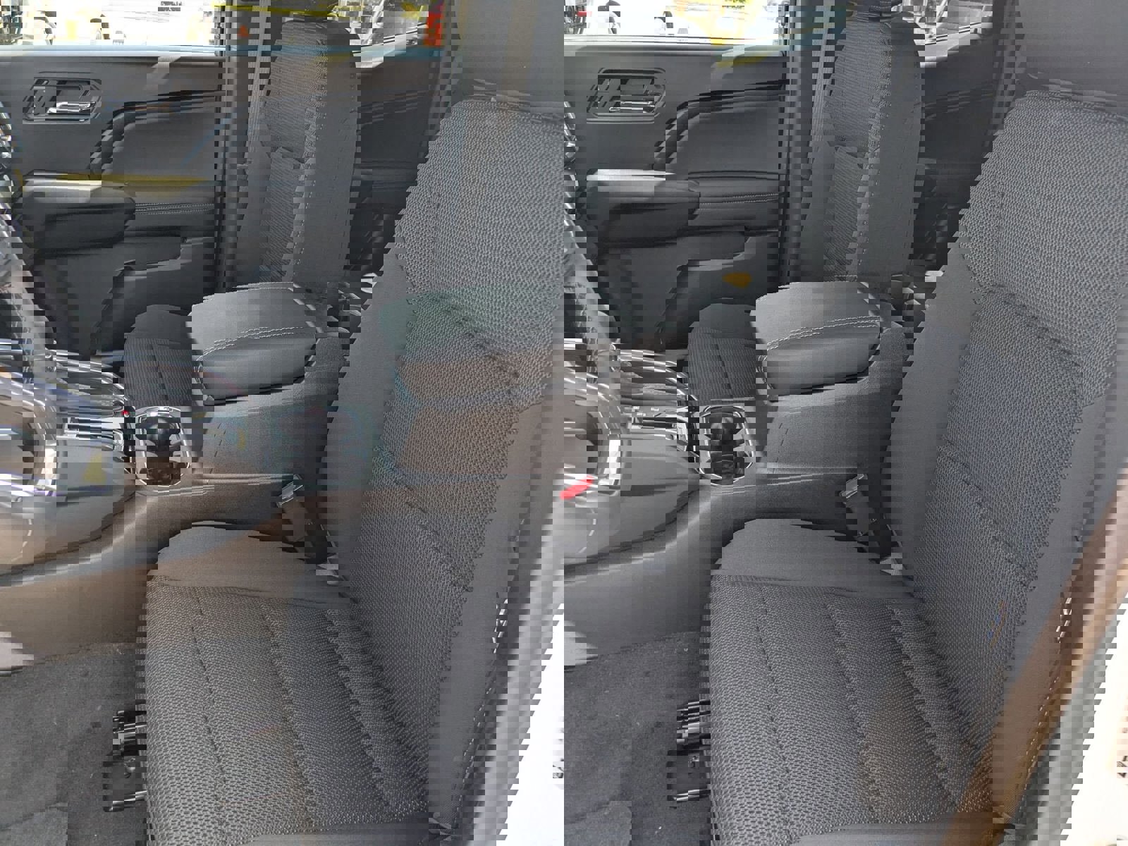 New 2026 GMC Canyon Elevation w/ Convenience Package image 21