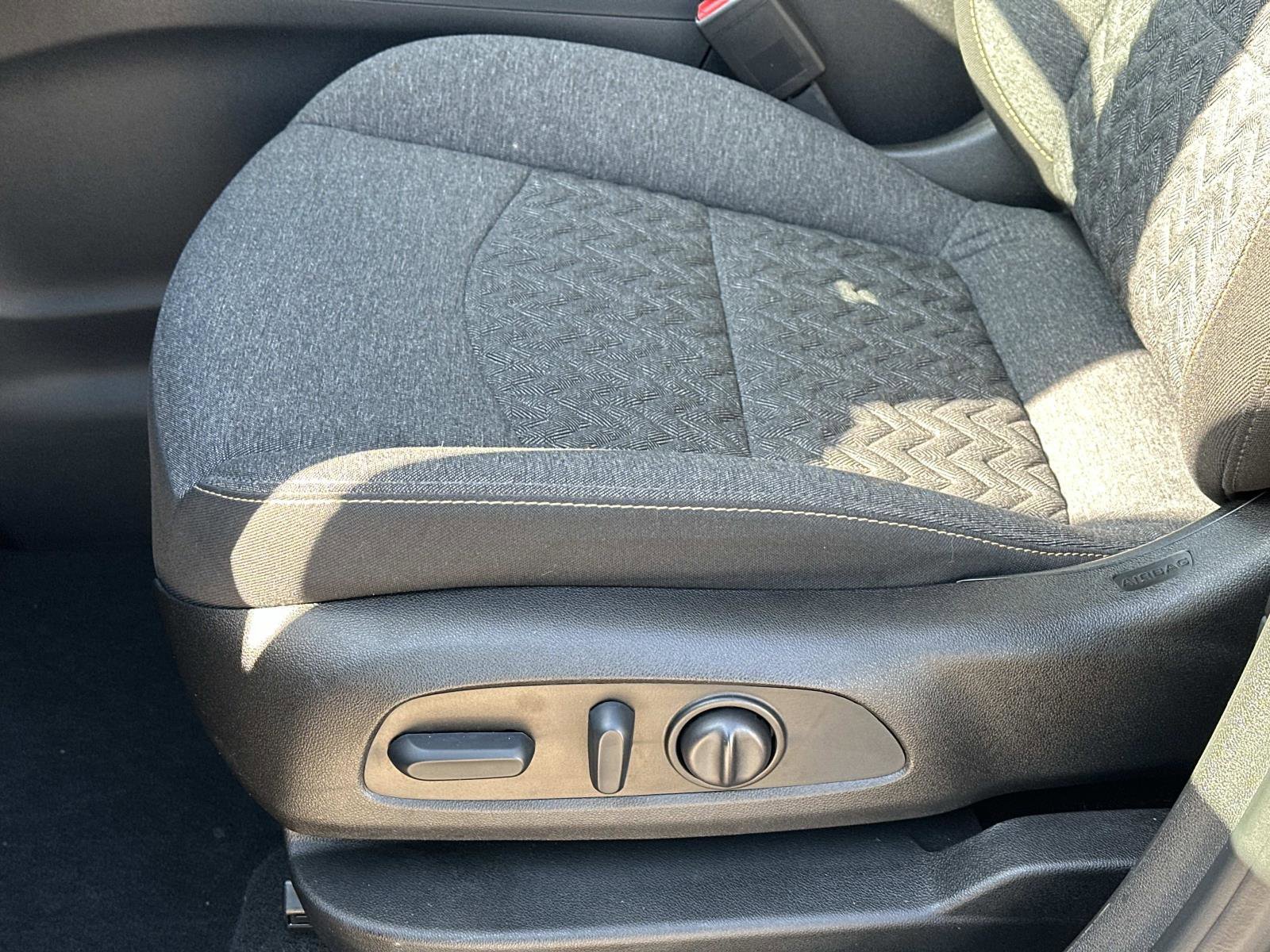 Certified 2023 Chevrolet Equinox LT image 16