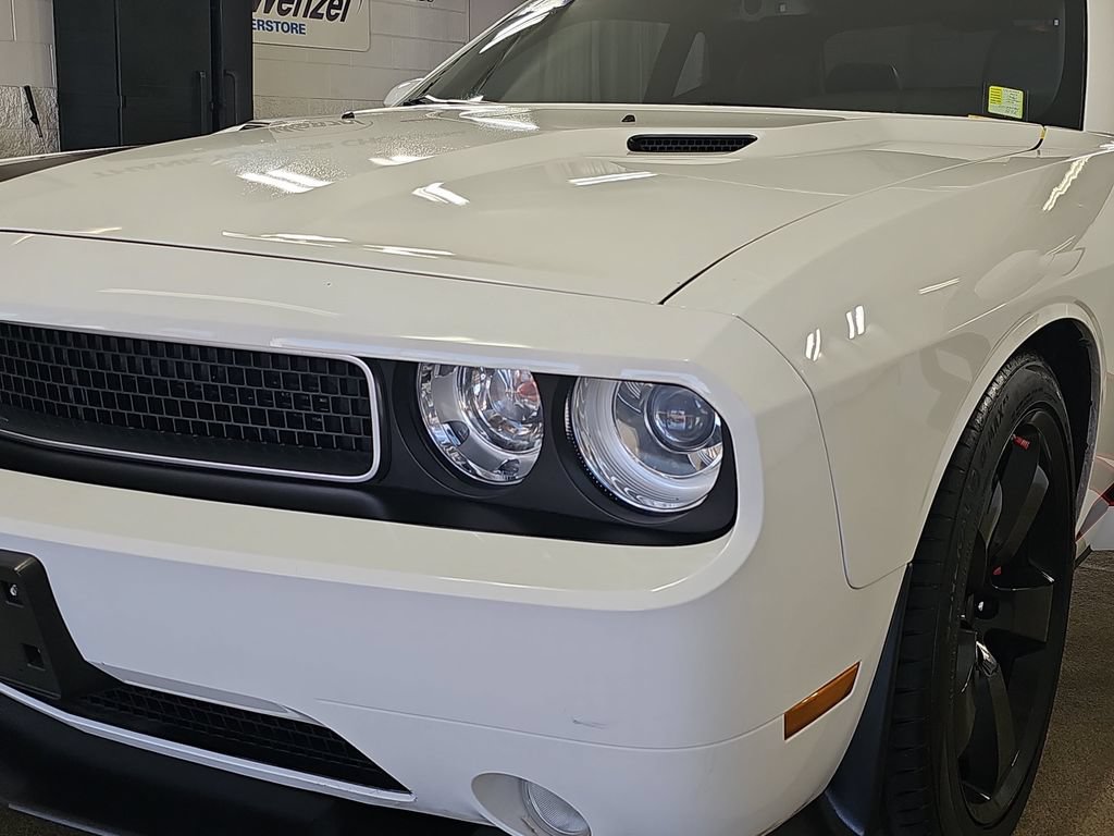 Used 2012 Dodge Challenger SRT8 w/ Premium Sound Group RWD image 33