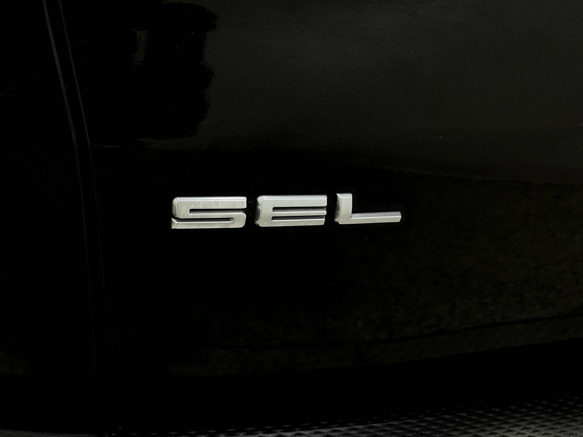 Used 2020 Ford Escape SEL FWD image 38