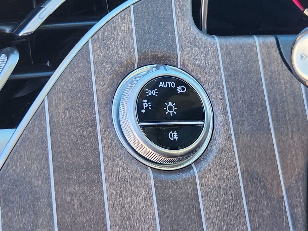 Used 2025 Mercedes-Benz E 350 E 350 image 21