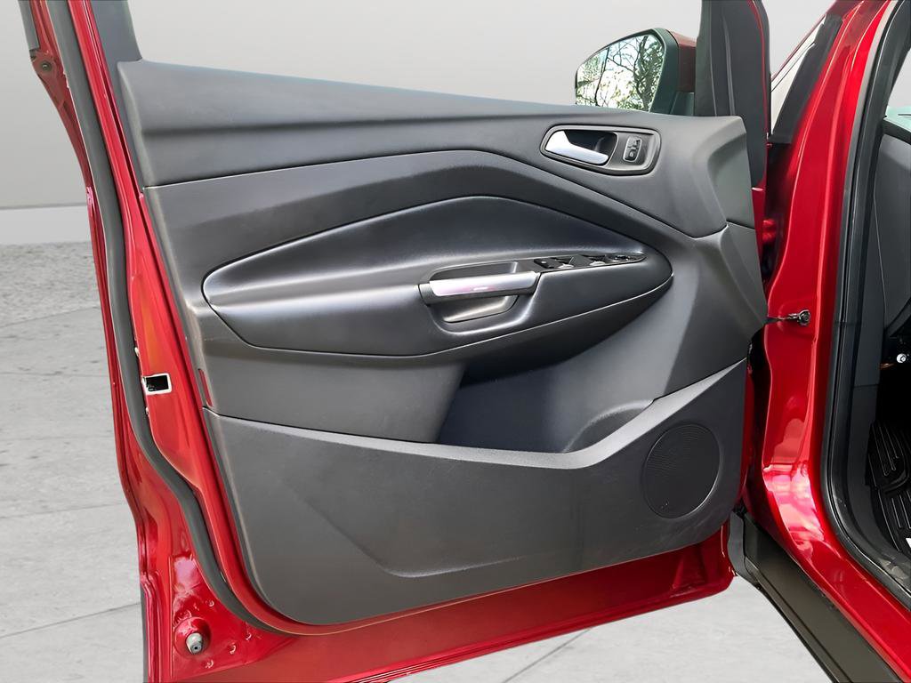 Used 2018 Ford Escape SE w/ SE Sync 3 Package image 21