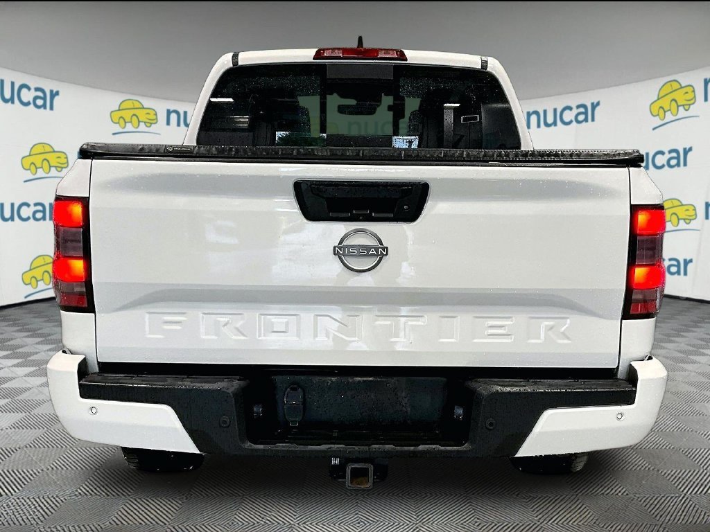 Used 2024 Nissan Frontier SL w/ Technology Package AWD/4WD image 6