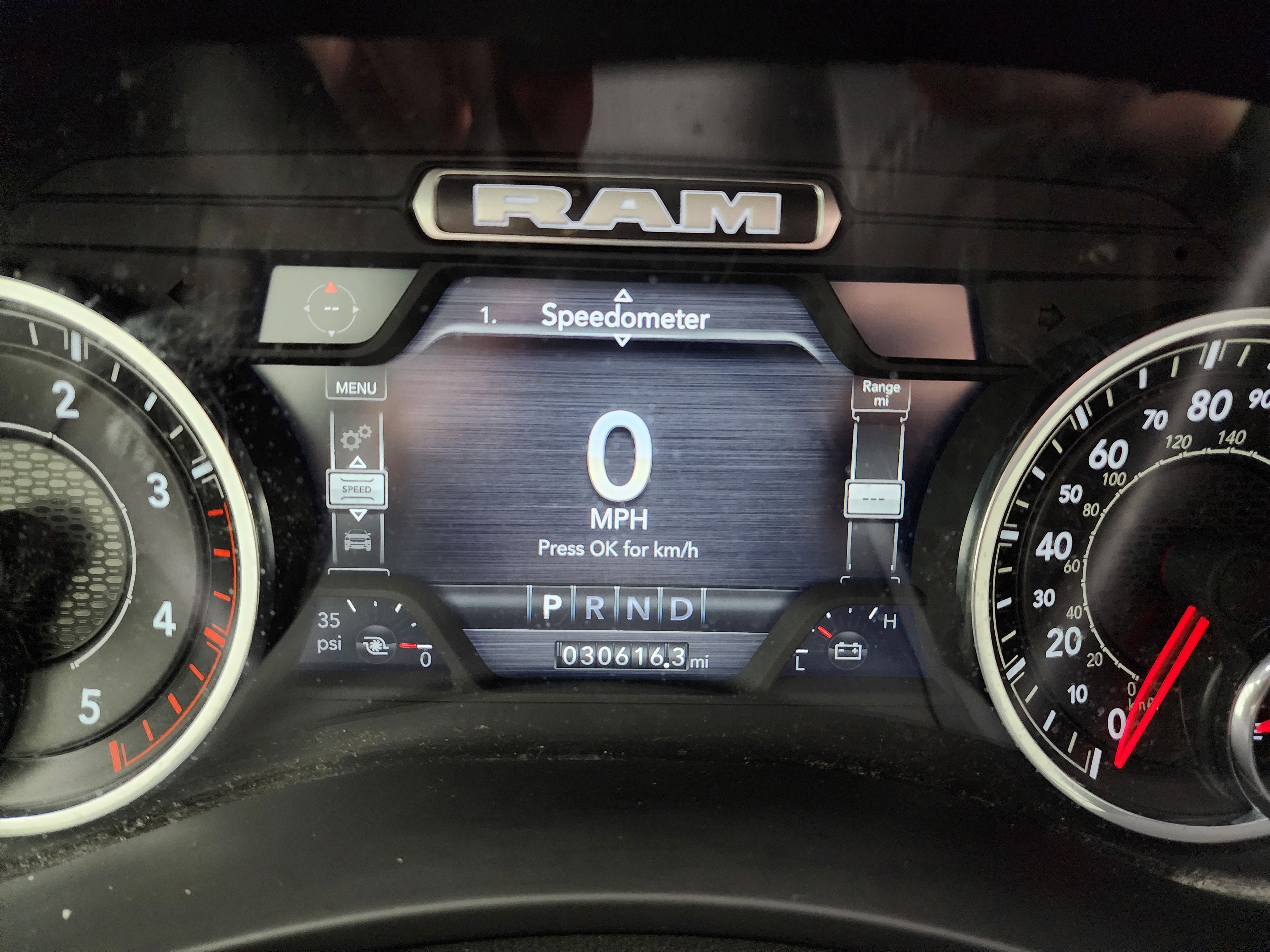 Used 2024 RAM 2500 Big Horn w/ Tech Package image 10