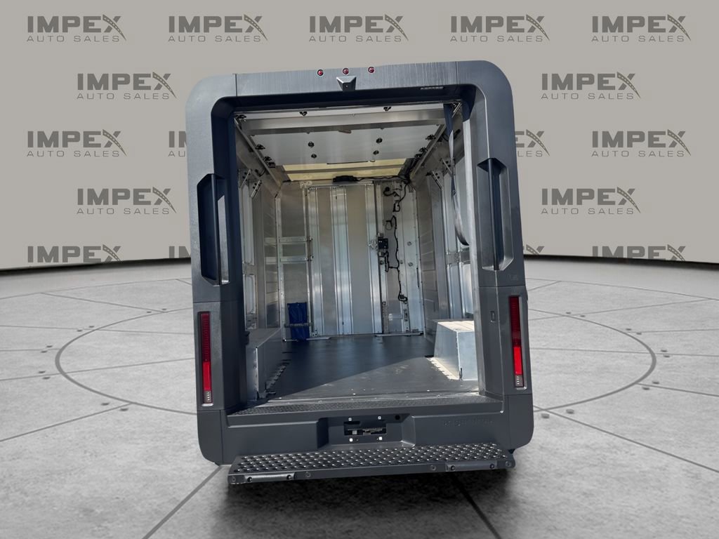 Used 2024 Chevrolet Brightdrop 400 w/ Commercial Equipment Package image 20