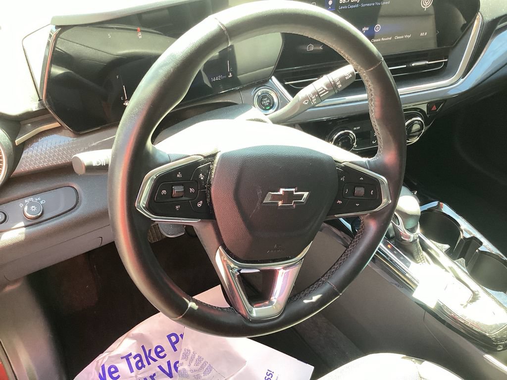 Used 2024 Chevrolet Trax ACTIV FWD image 15