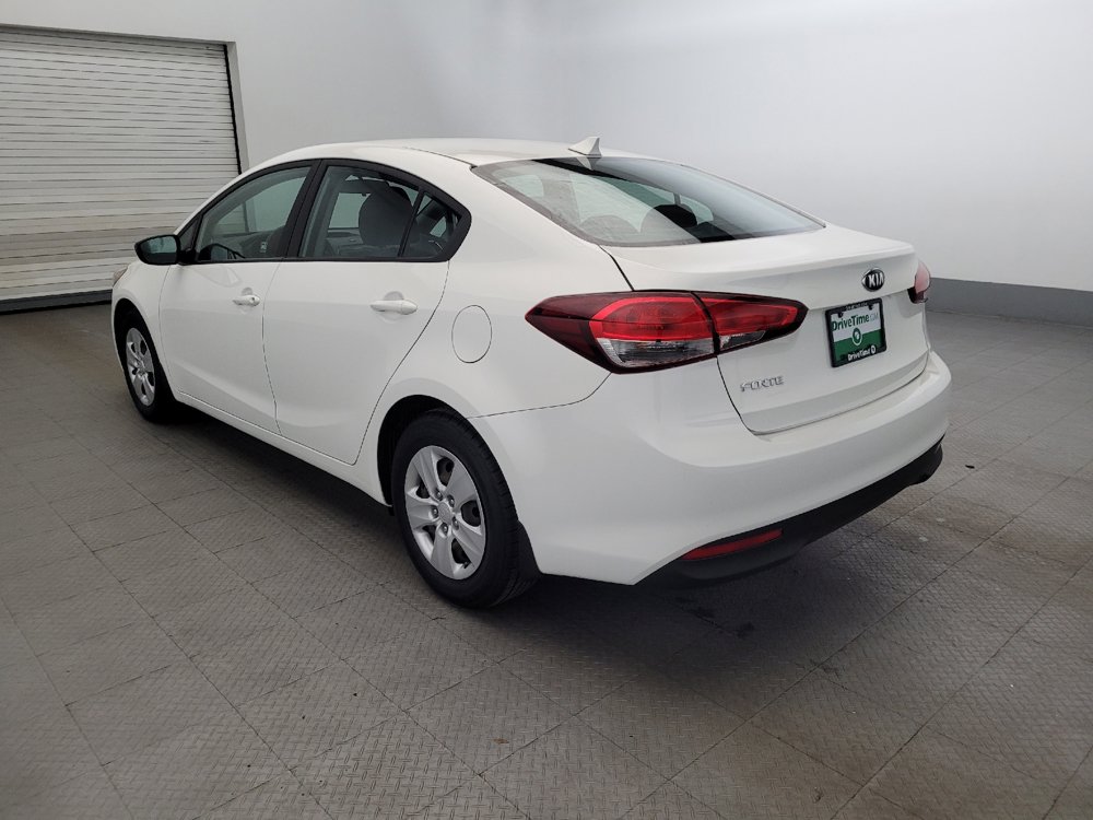 Used 2017 Kia Forte LX FWD image 5