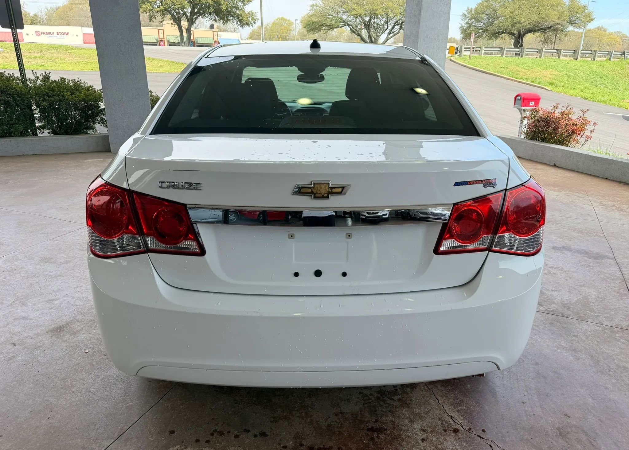 Used 2014 Chevrolet Cruze LS image 5