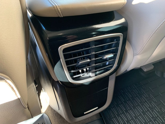 Used 2023 Lincoln Nautilus AWD w/ Premium Package image 20