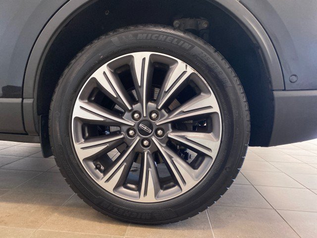 Used 2021 Lincoln Corsair Reserve AWD/4WD image 24