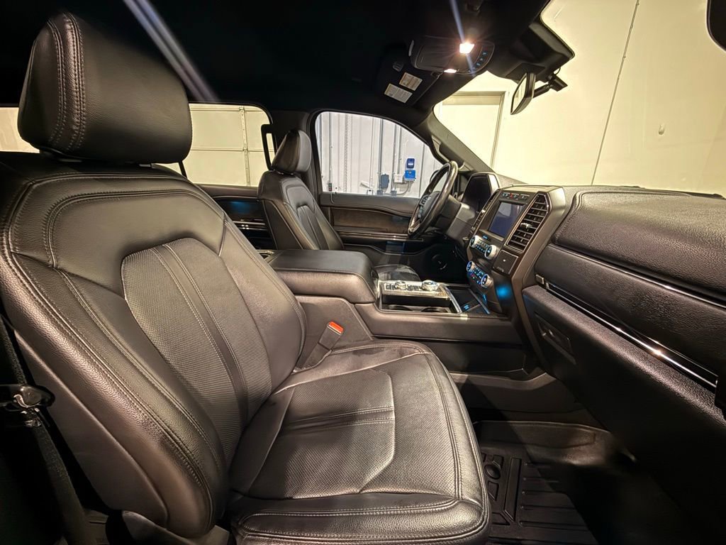Used 2021 Ford Expedition Limited w/ Cargo Package image 29