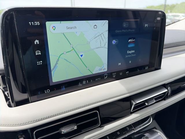 Used 2025 Lincoln Aviator AWD w/ Equipment Group 101A image 18