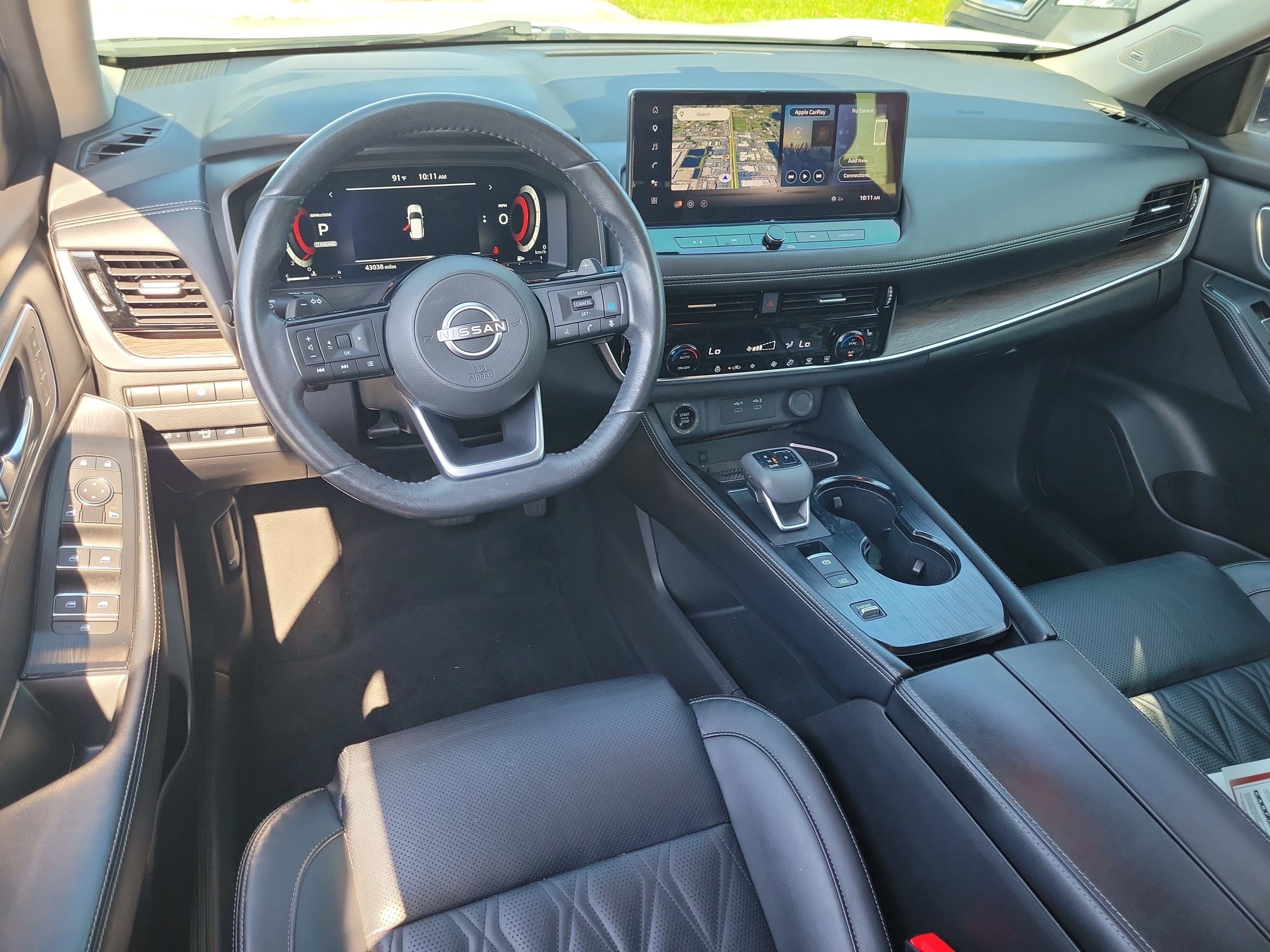 Certified 2024 Nissan Rogue Platinum FWD image 16
