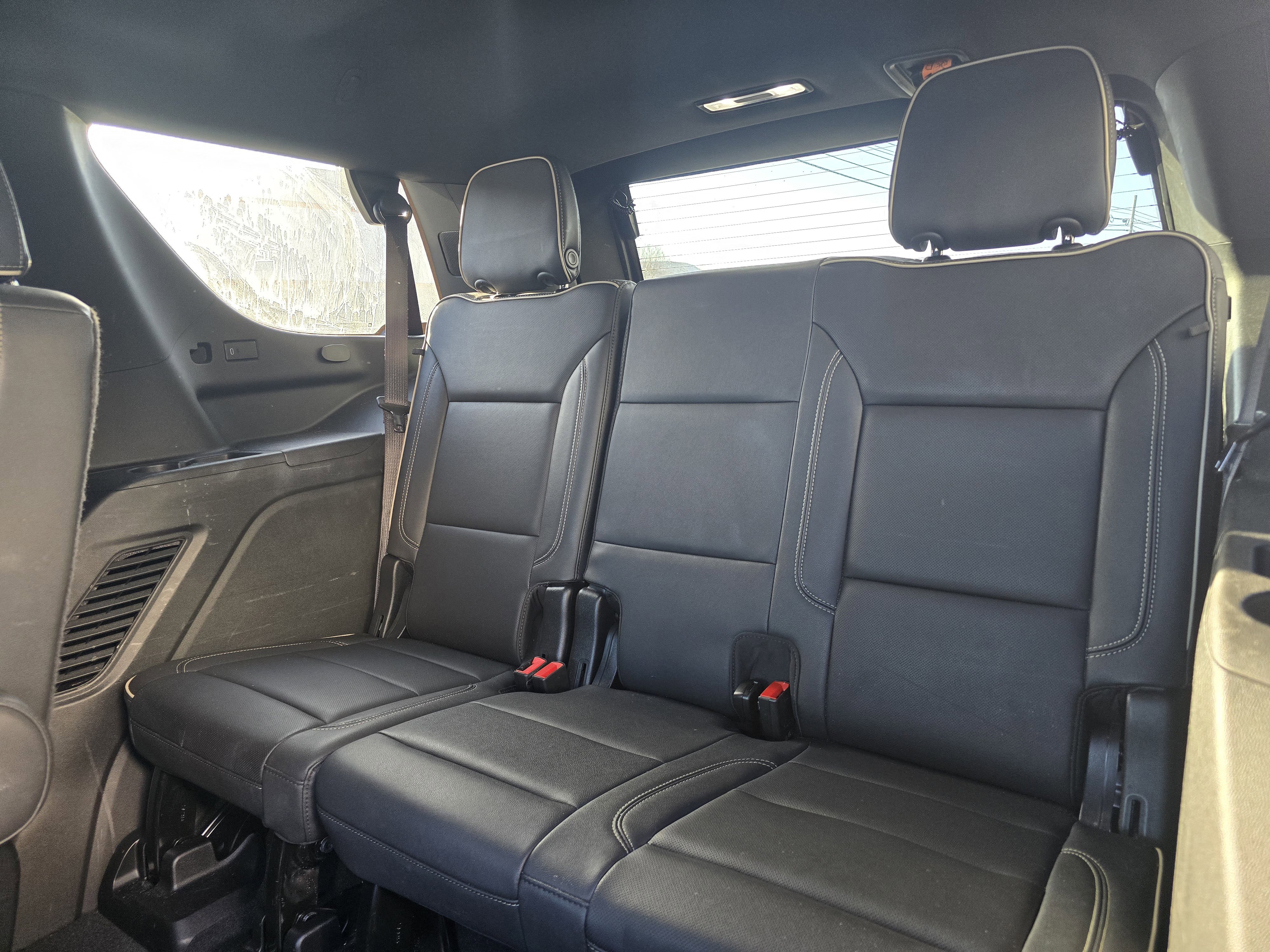 Used 2024 GMC Yukon SLT image 14