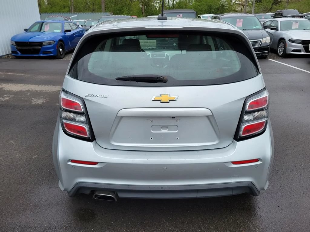 Used 2020 Chevrolet Sonic LT FWD image 11
