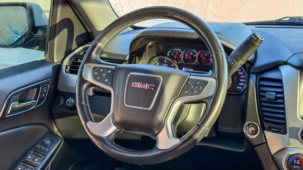 Used 2020 GMC Yukon SLT w/ Open Road Package RWD image 17
