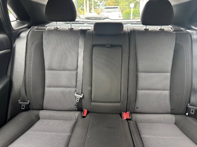 Used 2017 Hyundai Elantra GT image 29